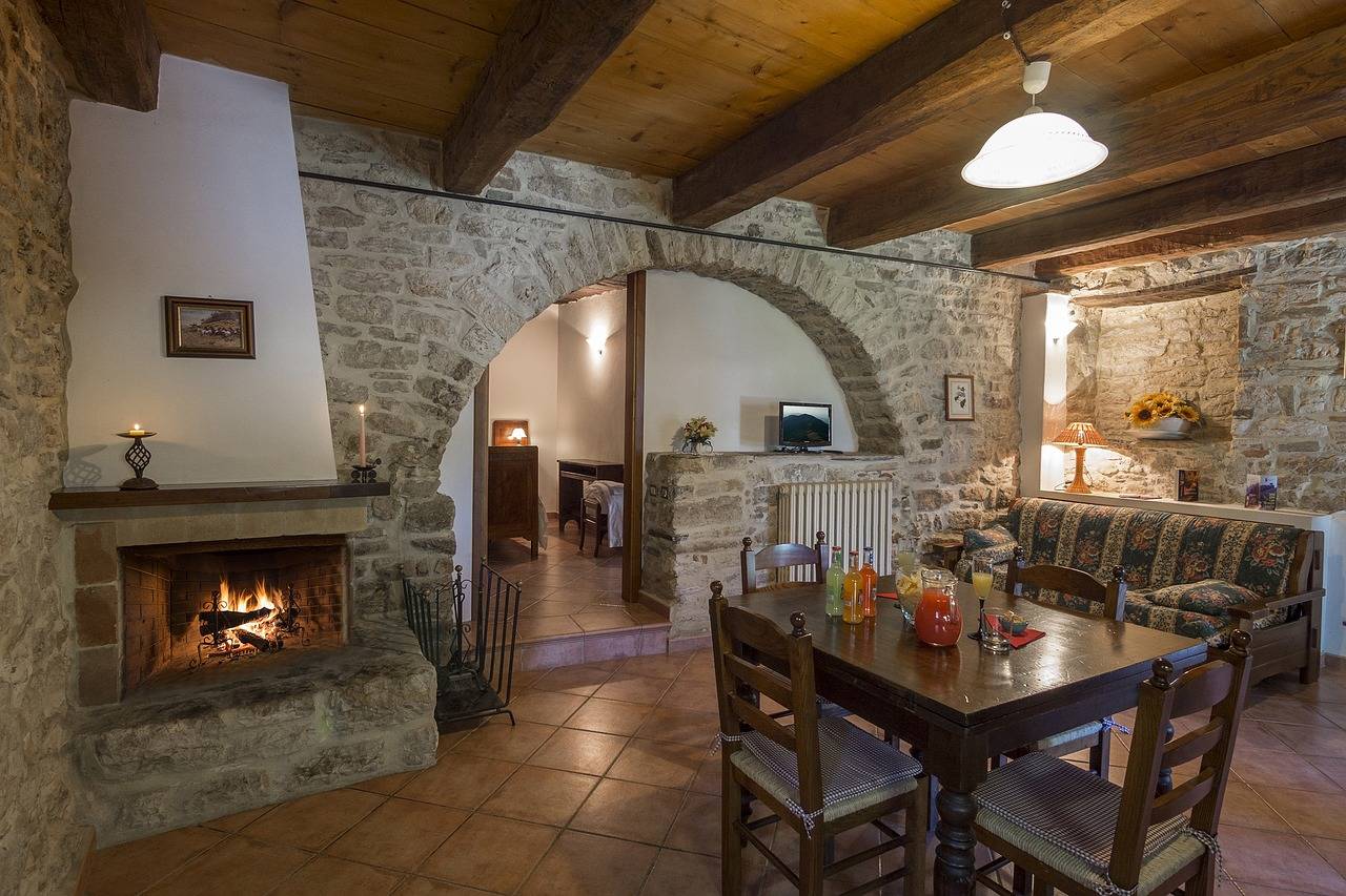 Comprehensive Chimney and Fireplace Services in Arlington, TX Expert Chimney and Fireplace Services in Arlington, Texas